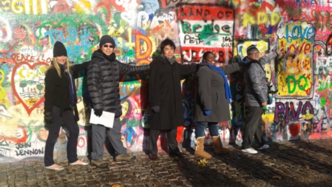 john_lennon_wall